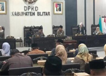 Badan Anggaran DPRD Kabupaten Blitar Menyetujui RAPBD Tahun Anggaran 2025
