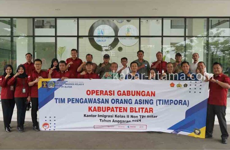Perkuat Pengawasan Orang Asing, Kantor Imigrasi Blitar Lakukan Operasi Gabungan 