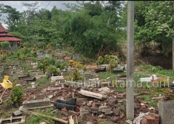 Makam di Binangun Blitar Rusak Diterjang Banjir Bandang, Jenazah Hanyut Belum Ditemukan